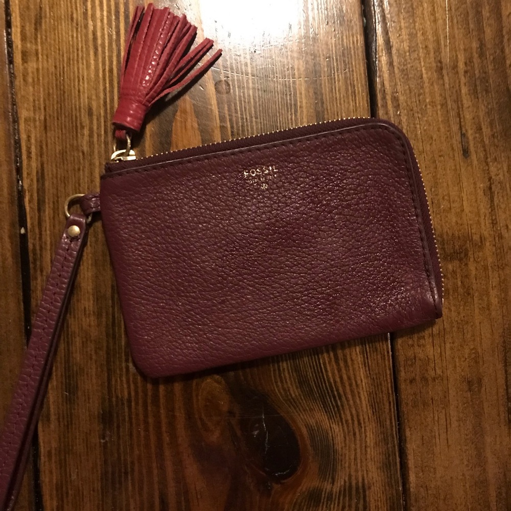 Fossil wristlet wallet